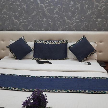 Hotel Ventures Inn Амрітсар Номер фото