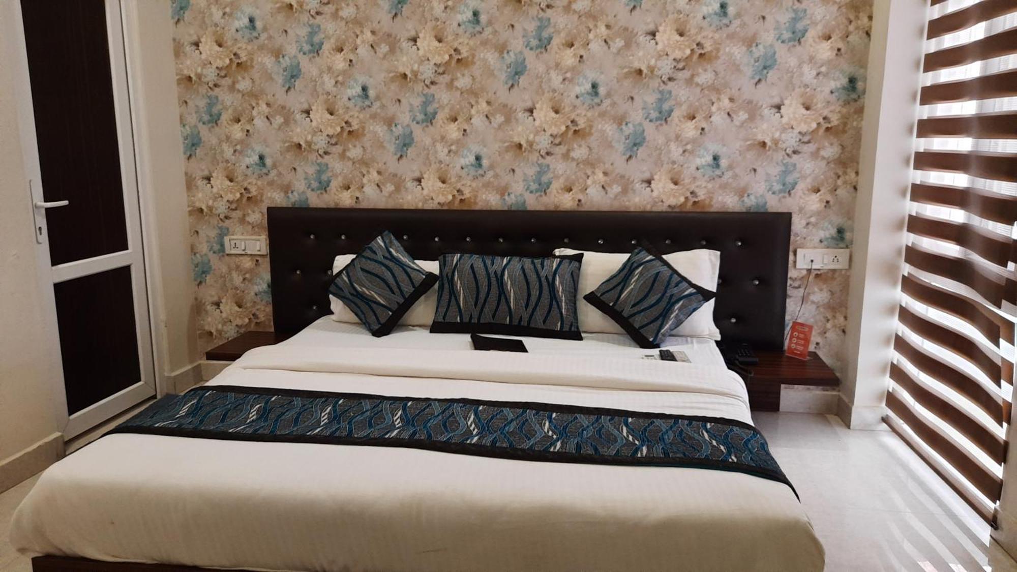 Hotel Ventures Inn Амрітсар Номер фото